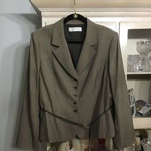 Tahari  skirt suit
